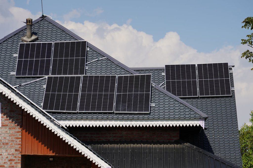 Zo maak je je huis slimmer met zonne-energie, opslag en automatisering